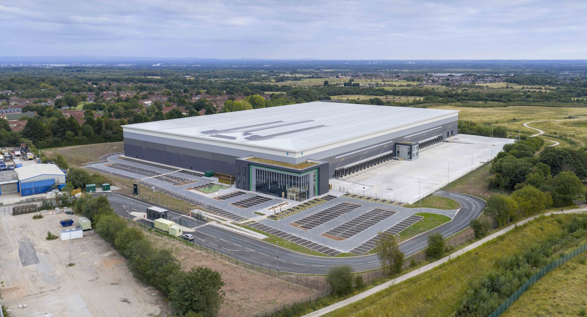 Bolt330, a 330,000 sq ft industrial unit in Salford’s Little Hulton